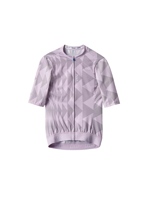 Pale Raisin