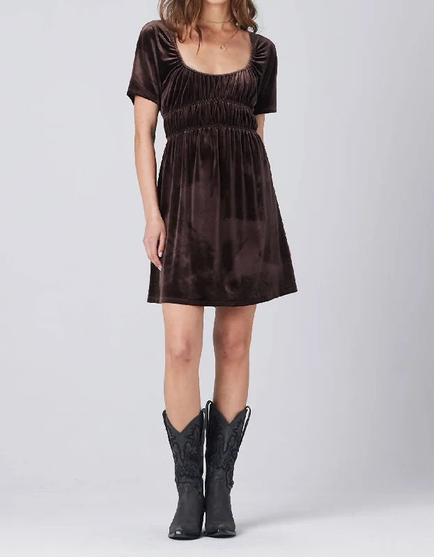 Stretch Above The Knee Velour Dress In Chocolate Brown