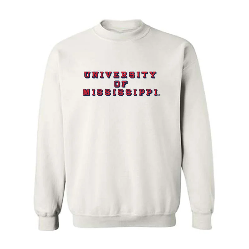 Ole Miss - NCAA Women's Track & Field : Akaomachukwu Odeluga - Crewneck Sweatshirt Hoodie with High Neck Warm Protective