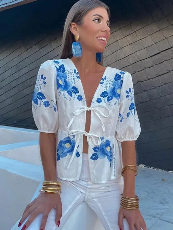 Ivy's Irregular Floral Print V-neck Short-Sleeved Bow-Detailed Lace-up Crop Top Collared Crop Top Boat Neck A-Line
