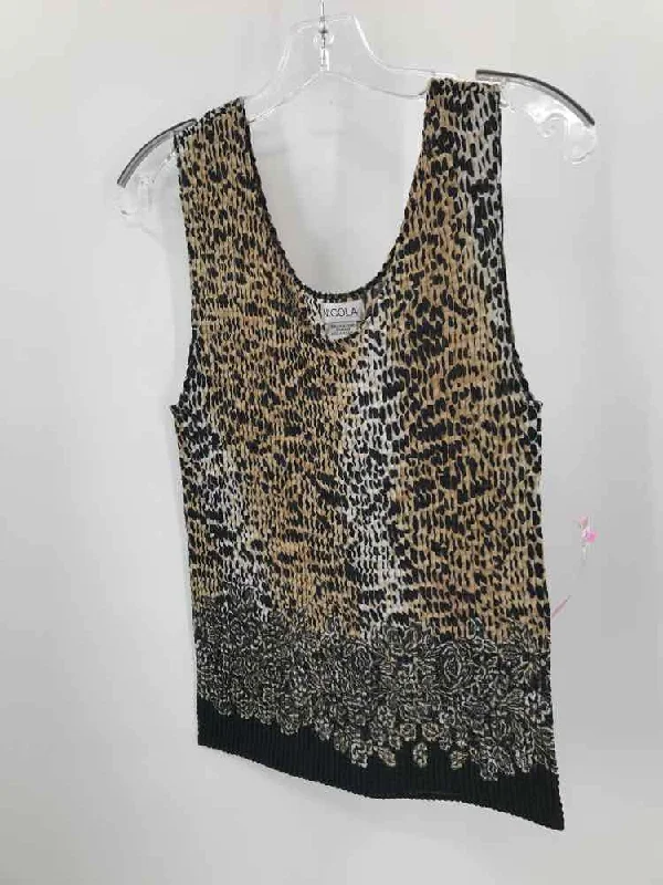 Pre-Owned Nicola Tan Size Large Tank Top cozy tank top