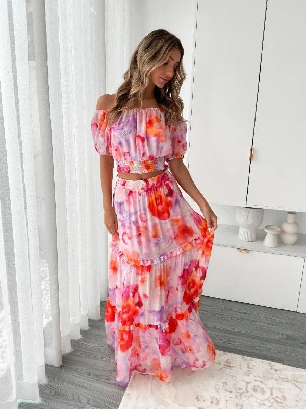 Avelisse Skirt - Pink Print lightweight skirt design