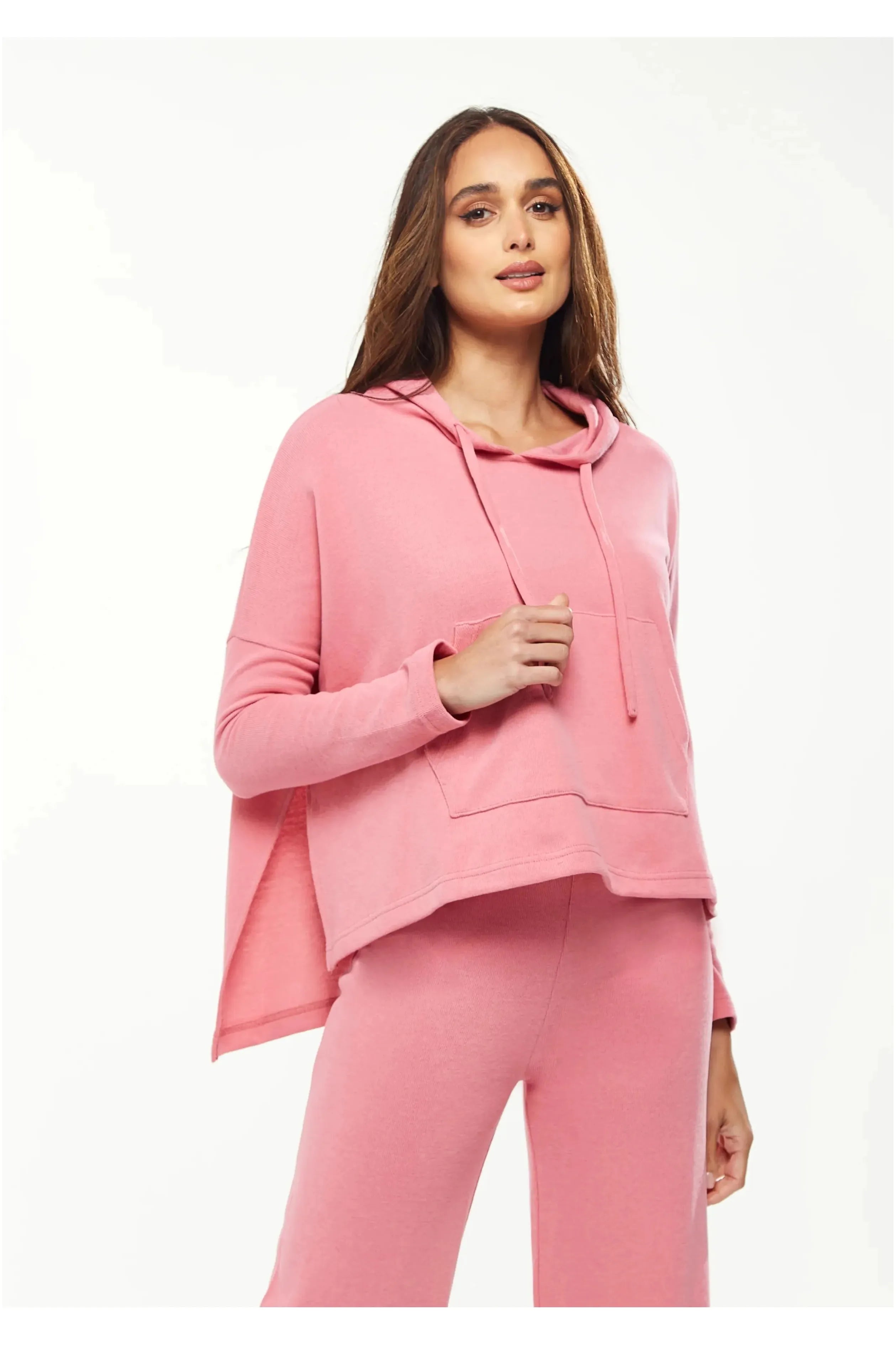 Liquorish Oversized Hooded Sweatshirt With Front Pocket In Pink Hoodie with Zipper Versatile Modern Liquorish Oversized Hooded Sweatshirt With Front Pocket In Pink Hoodie with Zipper Versatile Modern