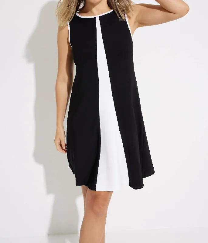 Contrast Trapeze Dress In Black/vanilla