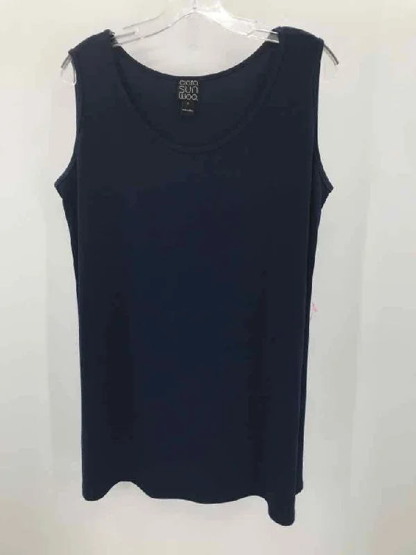 Pre-Owned Clara Sun Woo Navy Size Large Tank Top cold shoulder tank