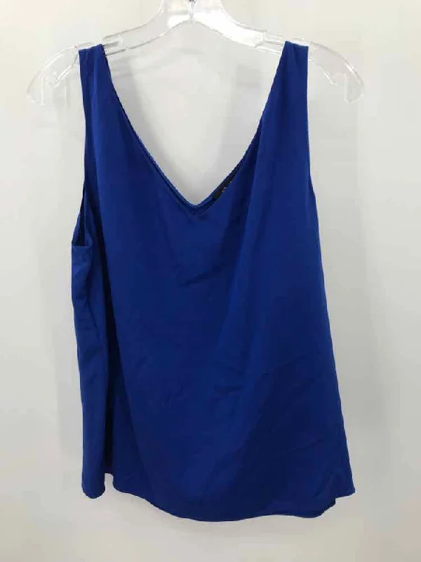 Pre-Owned St John Blue Size Medium Tank Top athletic tank top