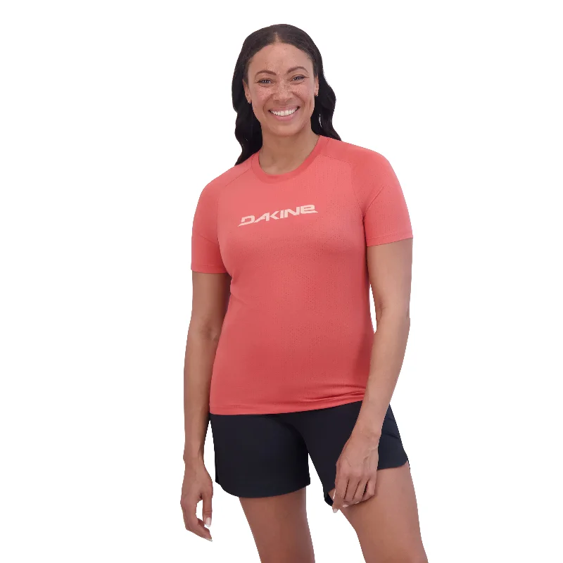 Syncline Short Sleeve Jersey Women's - Mineral Red Casual Weekend Jersey Tee